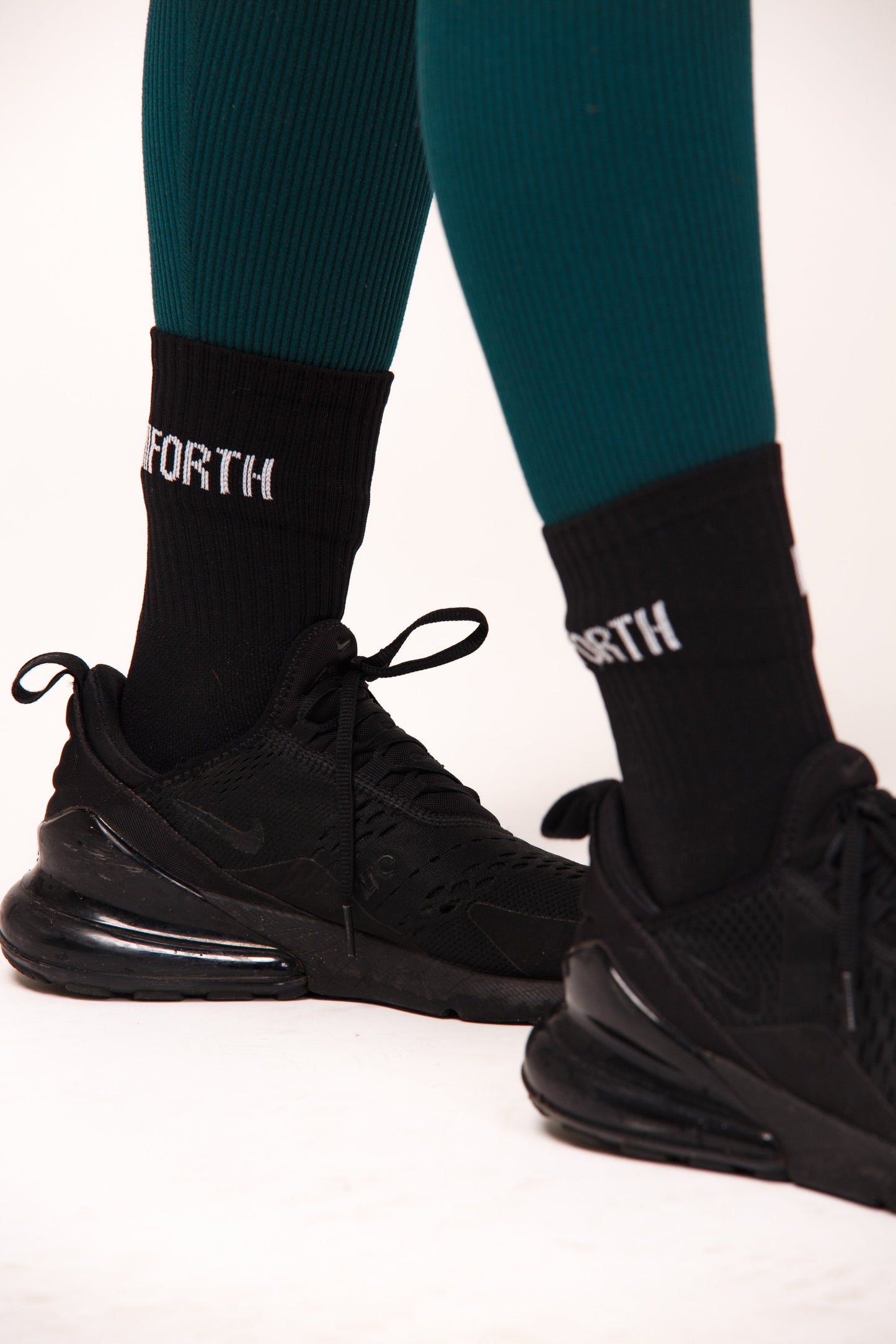 SHADOW Crew Socks