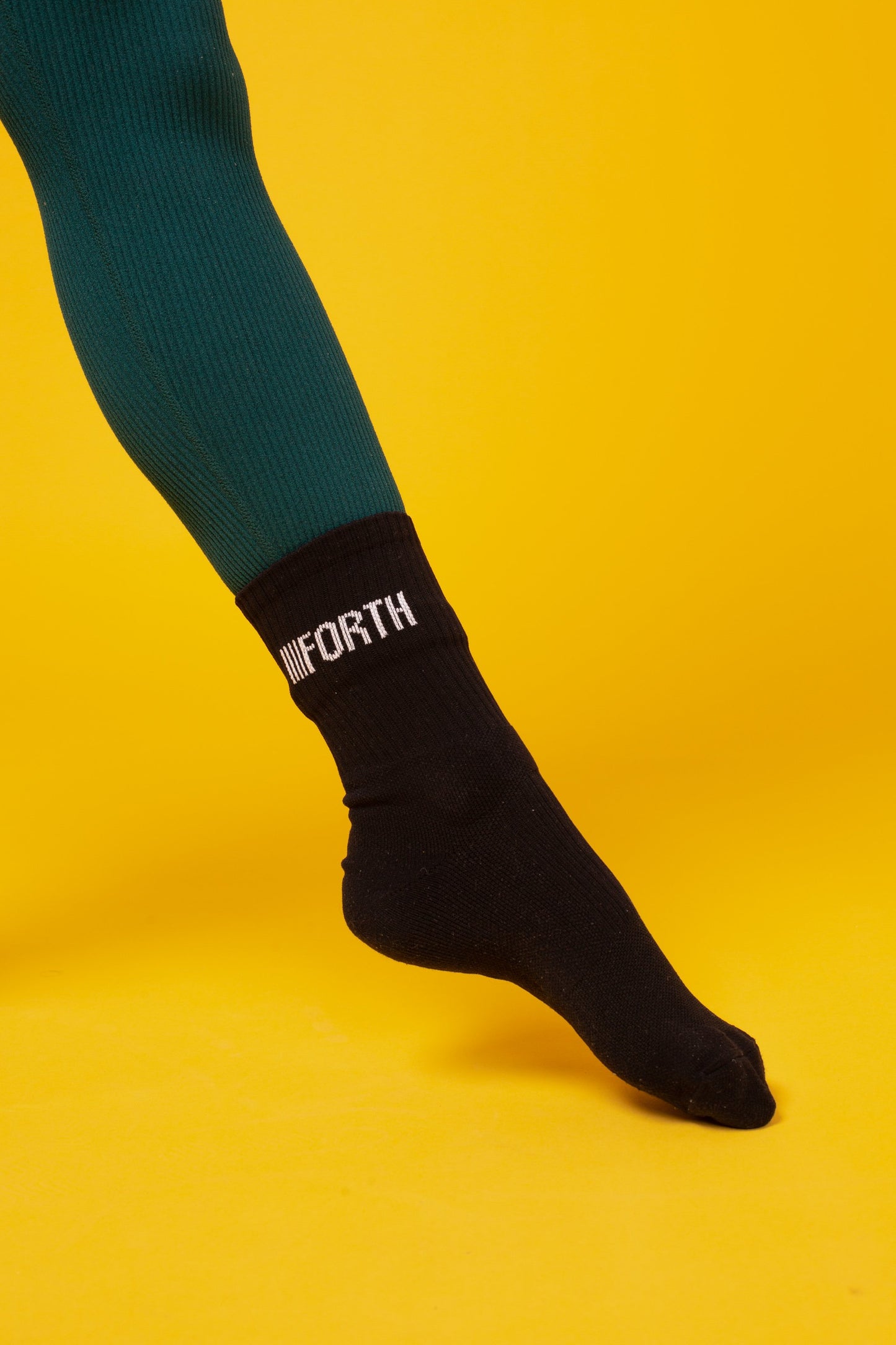 SHADOW Crew Socks